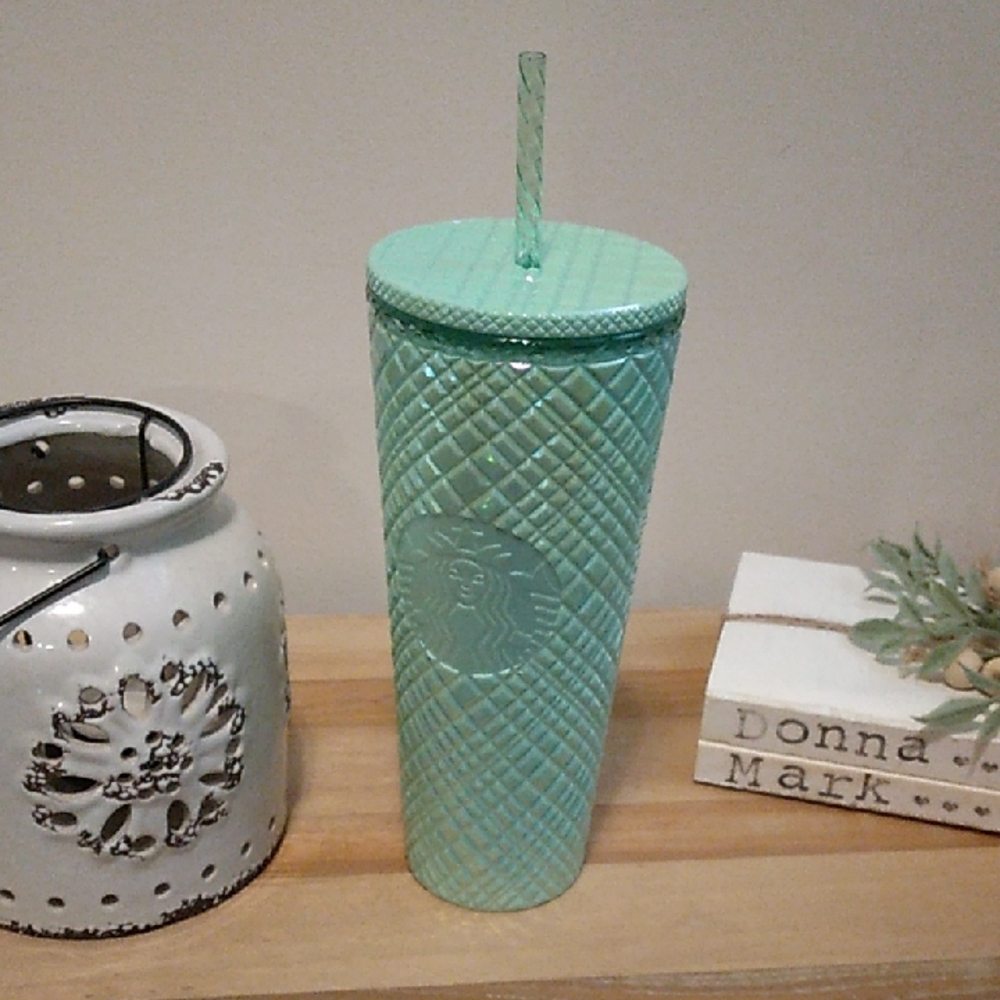 2024 Starbucks 24 oz. Venti Cold Cup Tumbler